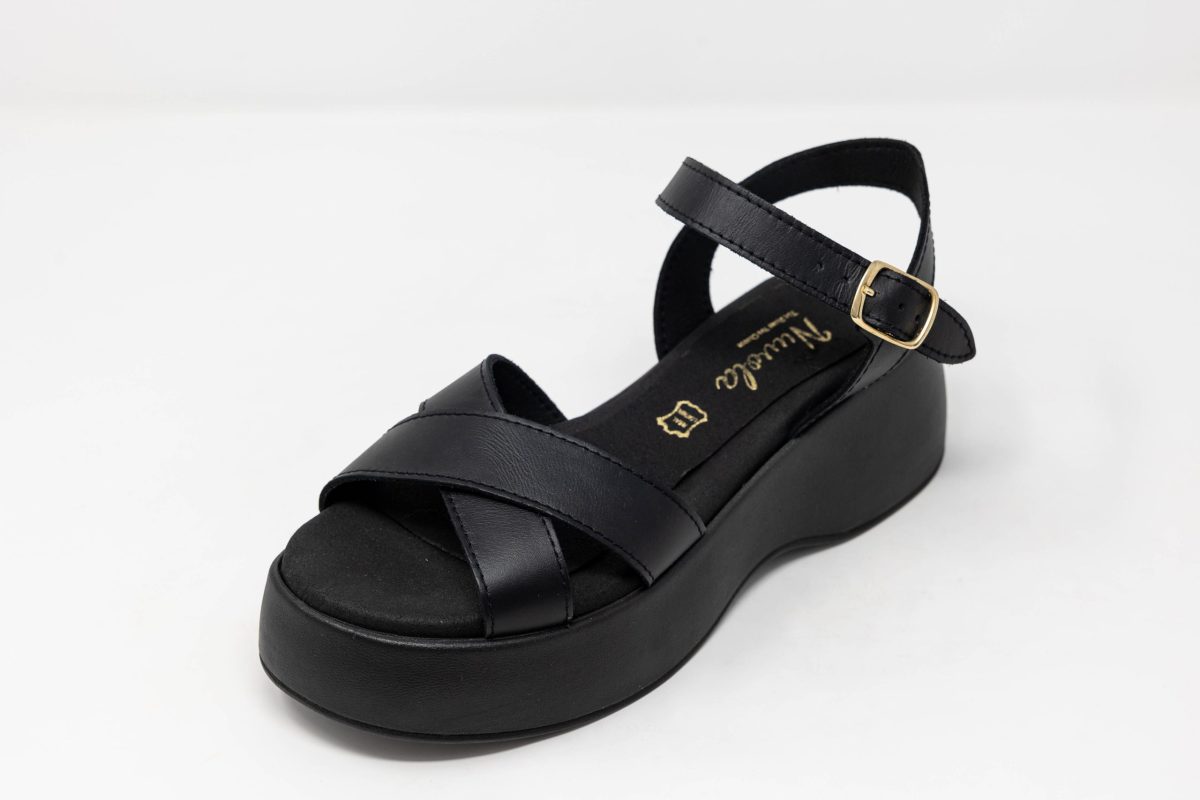 Flatforms Melissa Γυναικεία μαύρα flatforms με χιαστί φάσα και δέσιμο