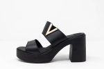 Mules Evelyn side2, Γυναικεία χειροποίητα δερμάτινα mules Evelyn σε μαύρο με χρυσό διακοσμητικό και τακούνι 10 εκ.