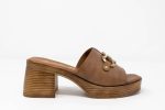 Mules Juliette side,Juliette γυναικεία δερμάτινα mules σε χρώμα πούρου με χρυσή αγκράφα