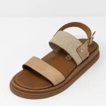 Sandal Melodie, Γυναικεία σανδάλια με μεταλλικό κούμπωμα και μαλακό δέρμα